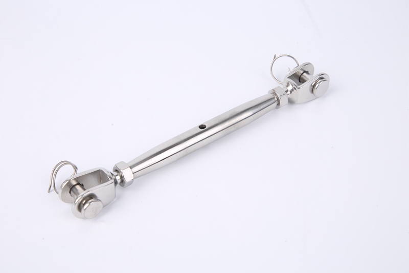 Turnbuckle With Welded Forks